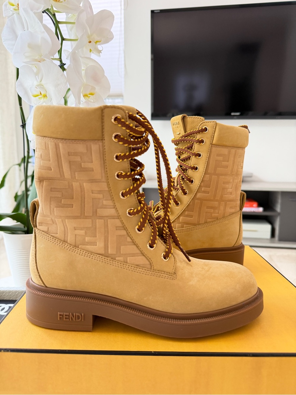 Fendi Filo Beige Nubuck FF Embossed Logo Lace Up Tie Combat Ankle Biker Boots 37